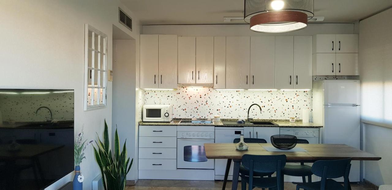 Apartamento Concordia, con parking en el puerto de Cambrils Exterior foto